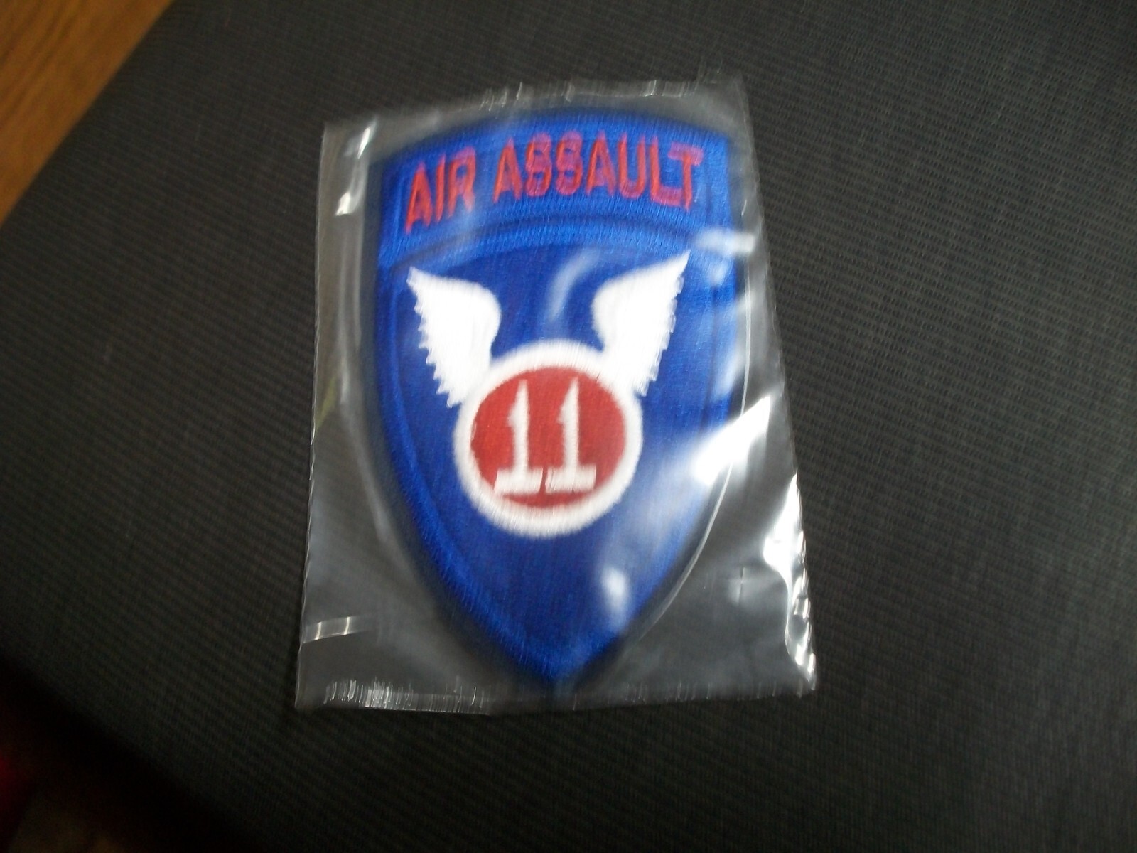 US ARMY ELEVENTH 11TH AIRBORNE DIVISION ABD AIR ASSAULT PATCH VETERAN SOLDIER