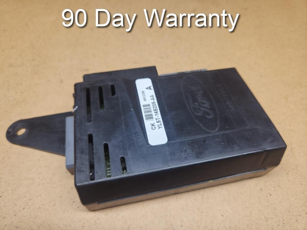 1999-2000 Ford Ranger GEM Module Part# YL5T-14B205-AA