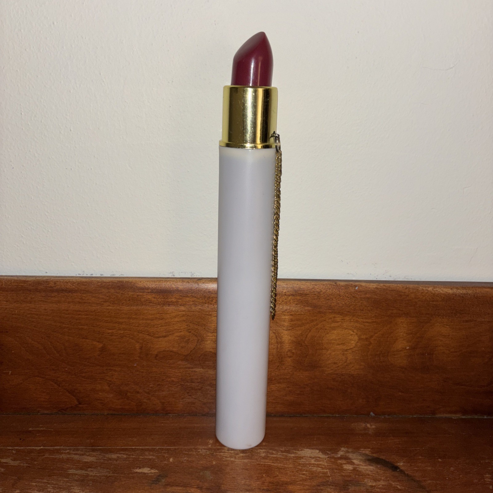 13" Vtg Lipstick Case w/ Red Umbrella Purse Compact Novelty w/ Chain