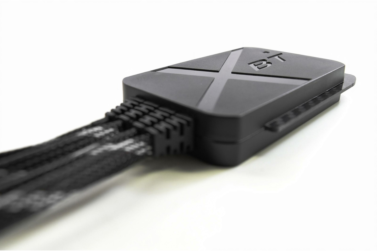 Morimoto RGBW Controller: XBT (1x5 / 2x4 Wire Universal Standard)