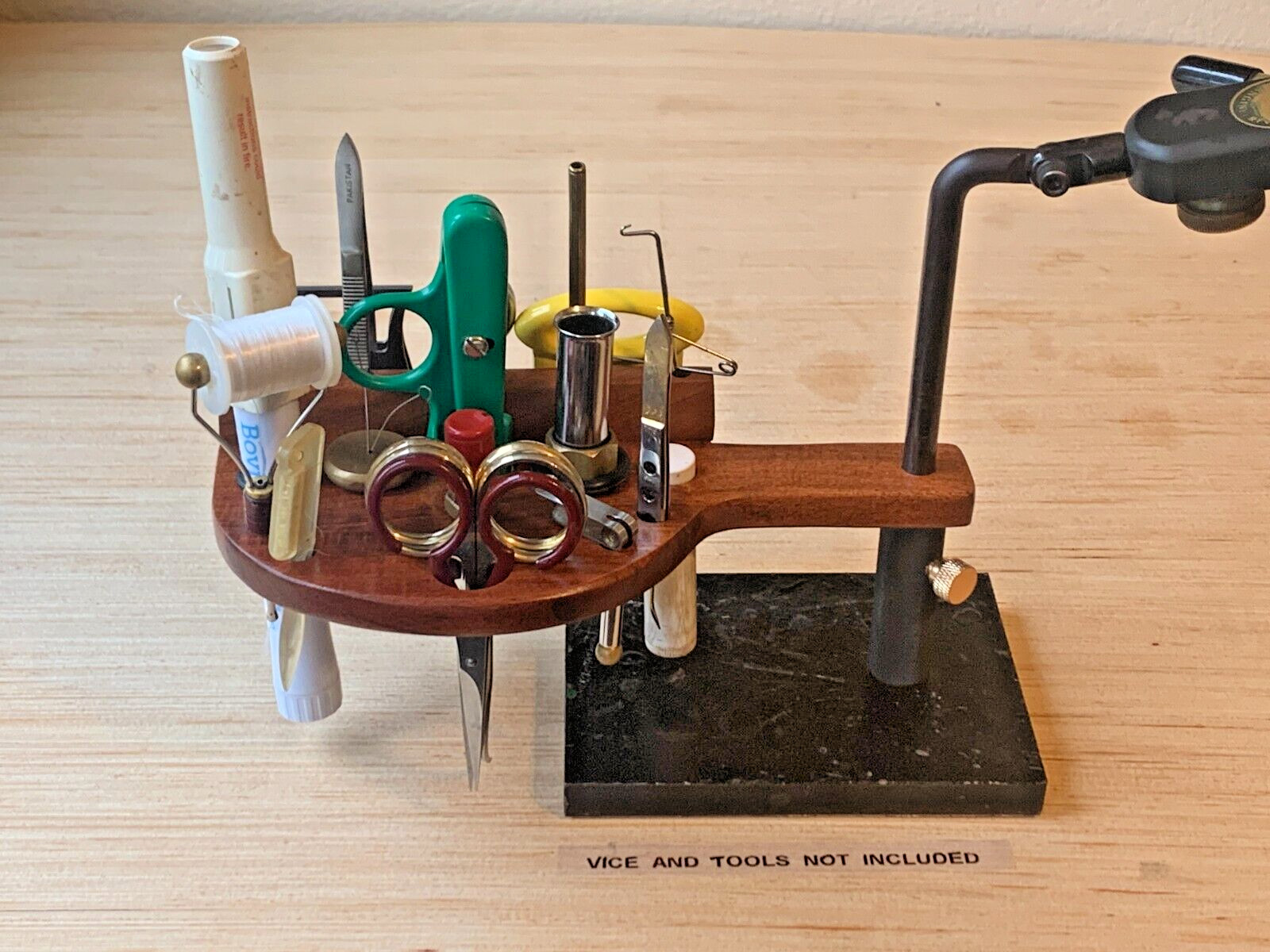 WADE'S FLY-TYING TOOL CADDY