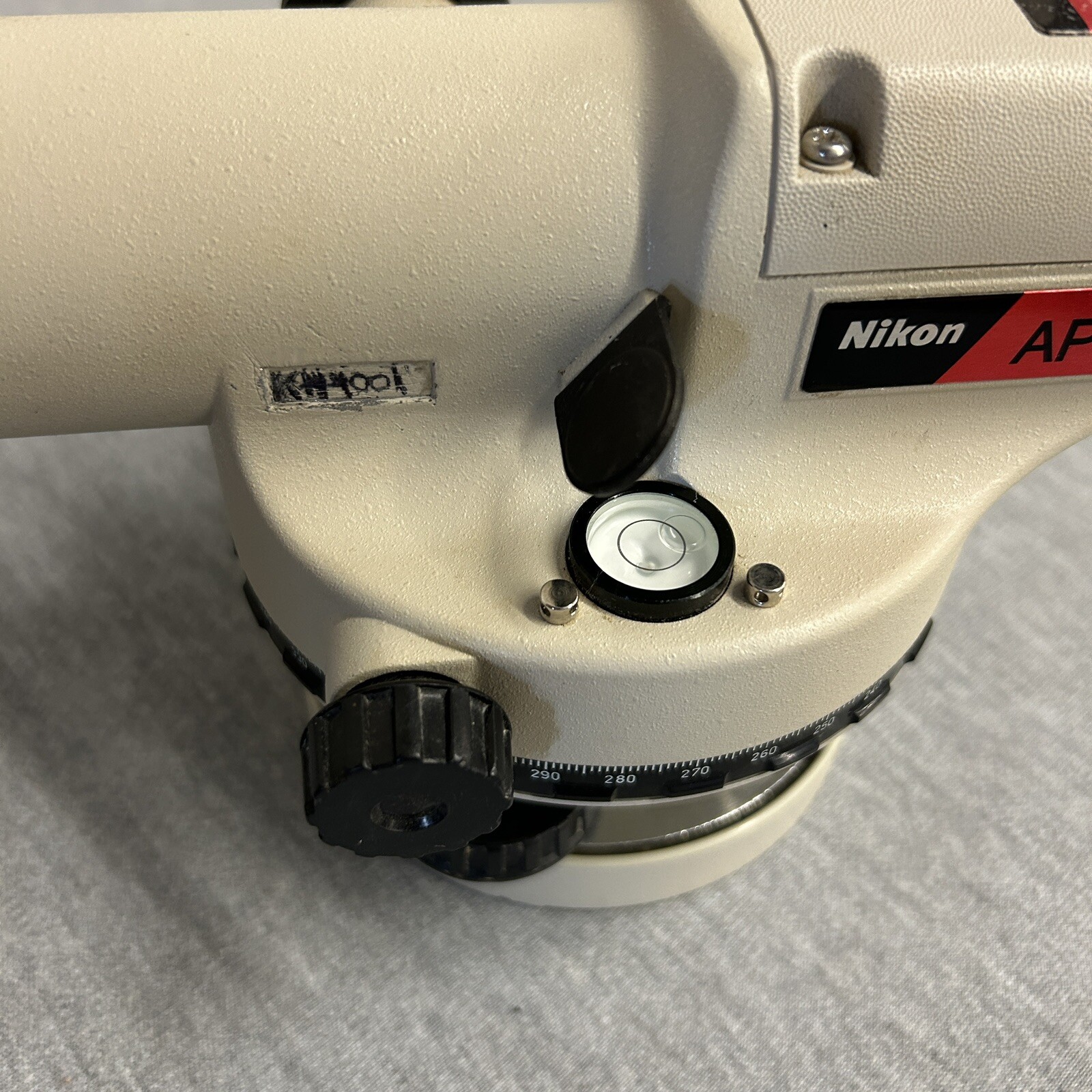 Nikon AP-8 Automatic Level 360 28x W/ Case