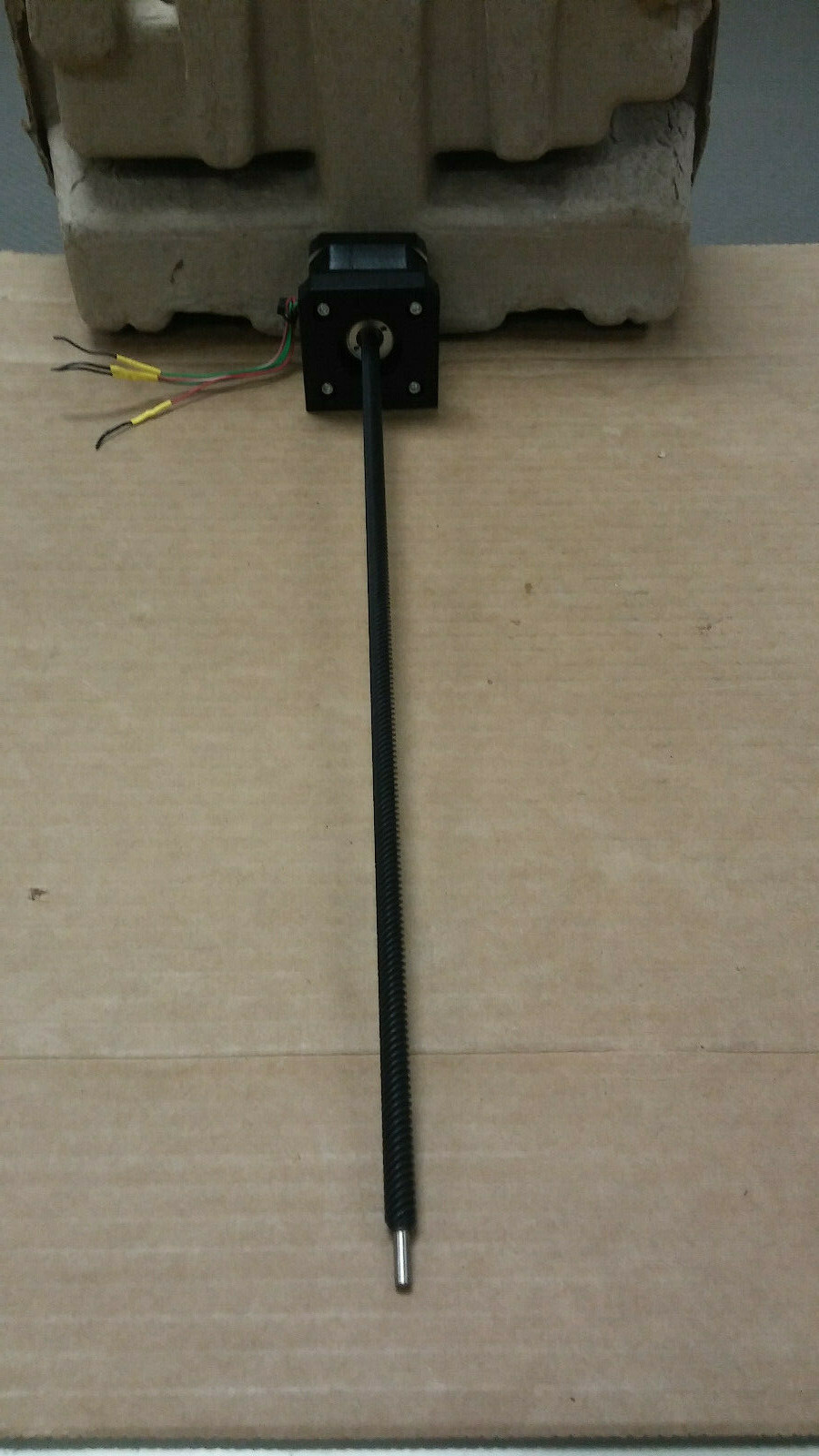 HAYDON SWITCH & Instruments E43H4Y-12-001 Stepper Motor Linear Actuator
