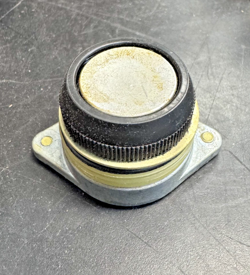 GENERAL ELECTRIC OILTIGHT PUSH BUTTON UNIT CR2940UA203B, BLACK, USA