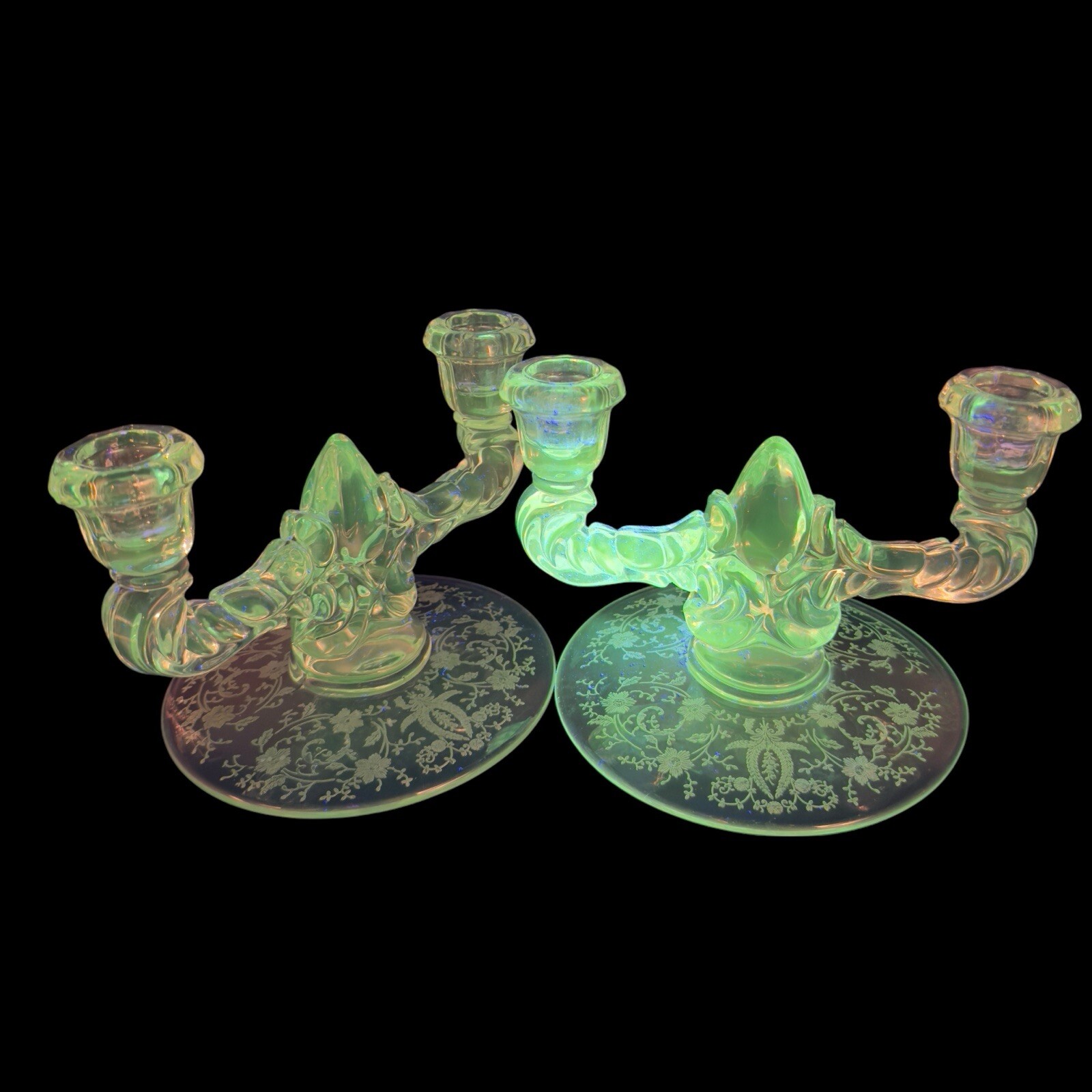New Martinsville Prelude Double Candle Holder Clear Fostoria Manganese 365nm UV