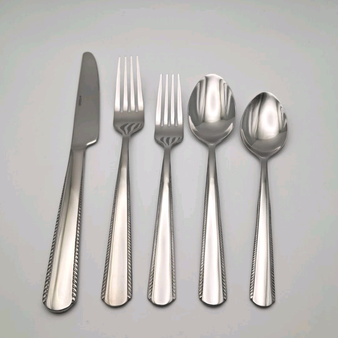 ONEIDA Gable Feather Edge 5 Piece Place Setting Stainless Glossy Flatware New