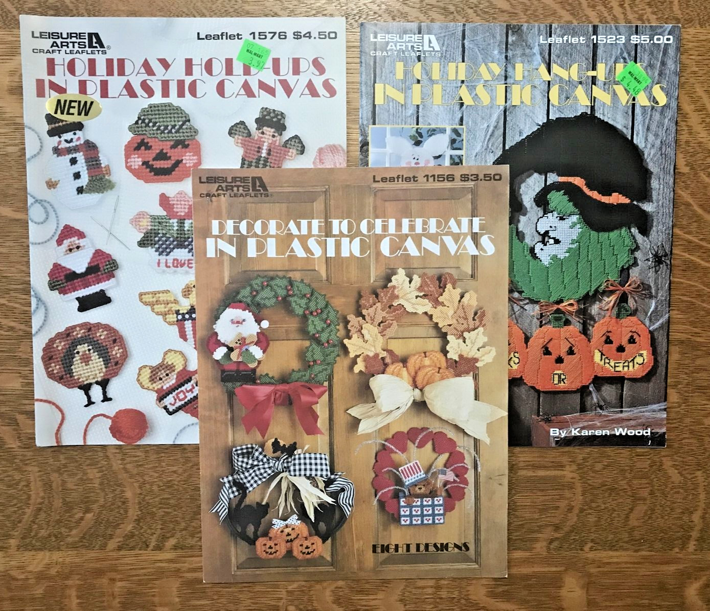 Holiday Magnet Wreaths Hangups Plastic Canvas Pattern Leaflet Booklet Lot Of 3