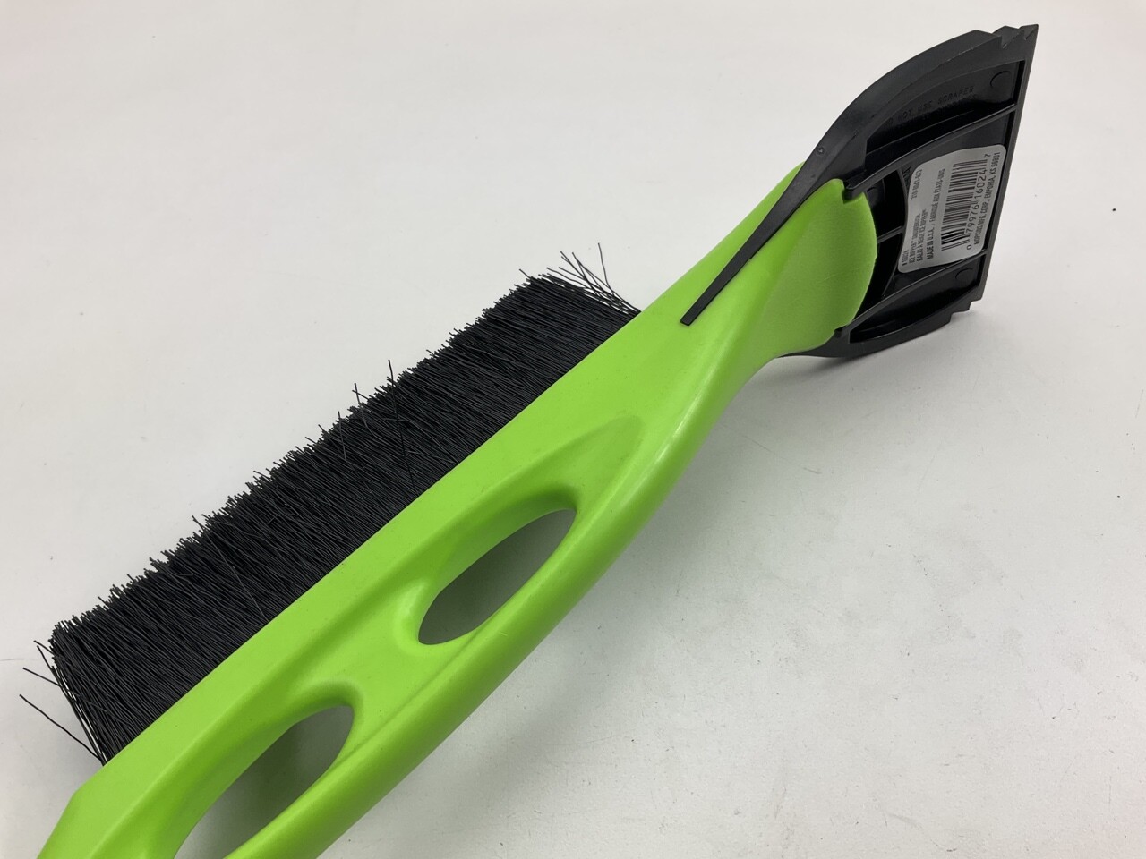 Hopkins 16024 GREEN SubZero 21" Ice Ripper Snowbrush & Ice Scraper Combo