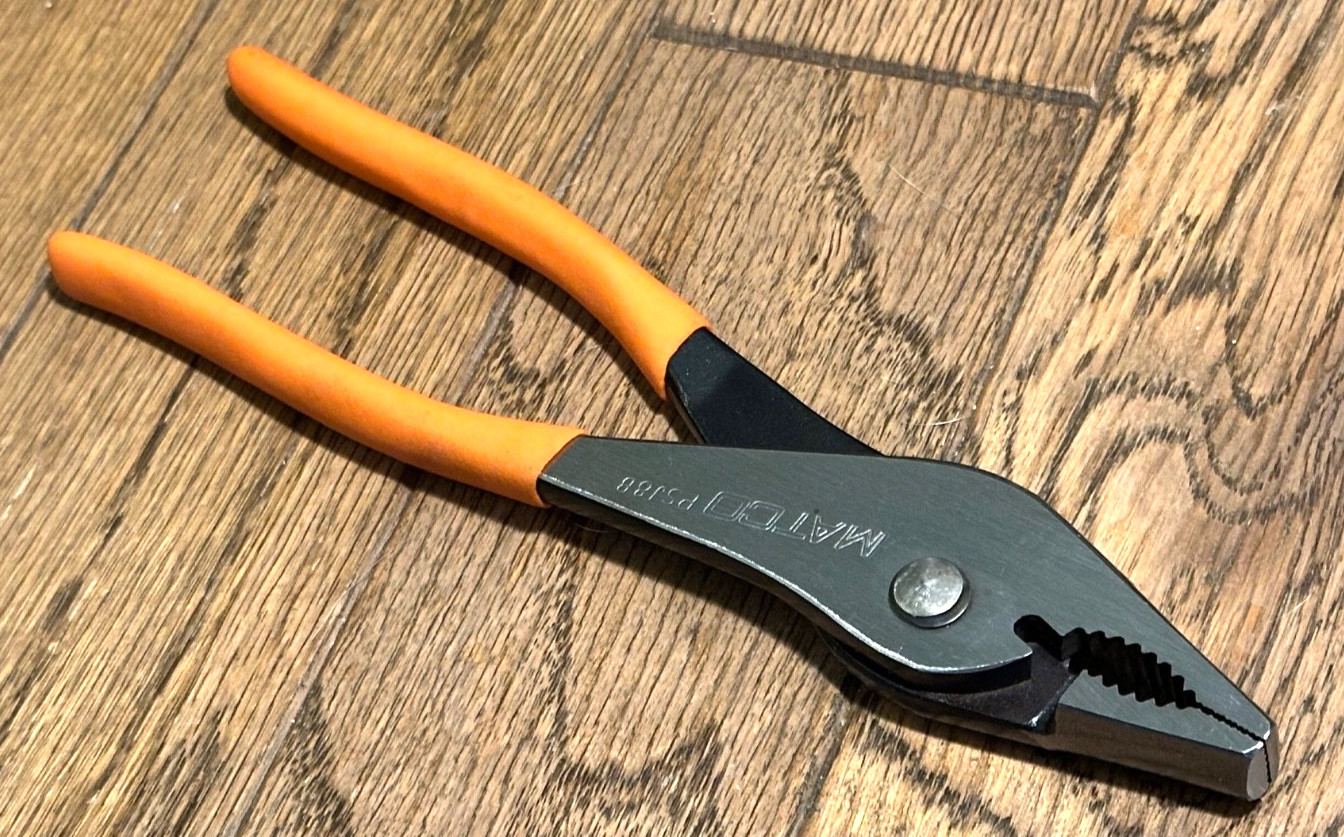MATCO Tools Slip Joint Duck Angle Wire Cutter Needle Nose Pliers Orange 8" Long