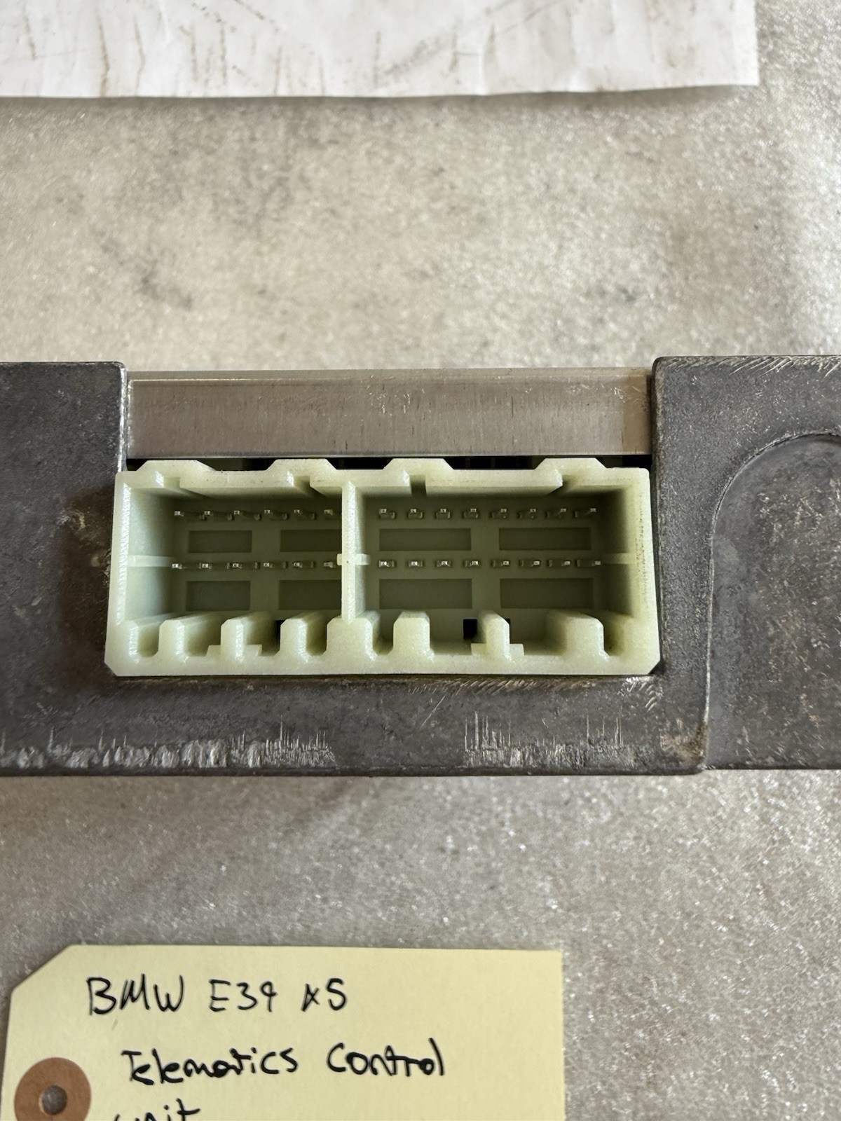 1997-2003 BMW E39 X5 Telematics Control Module OEM 84110143273