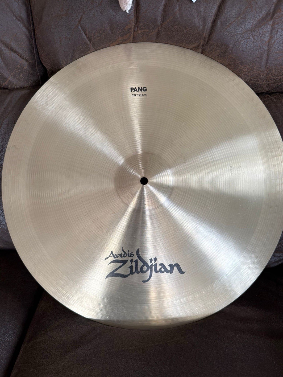 Zildjian Avedis 20” Pang Cymbal. 2104g. Free P&P
