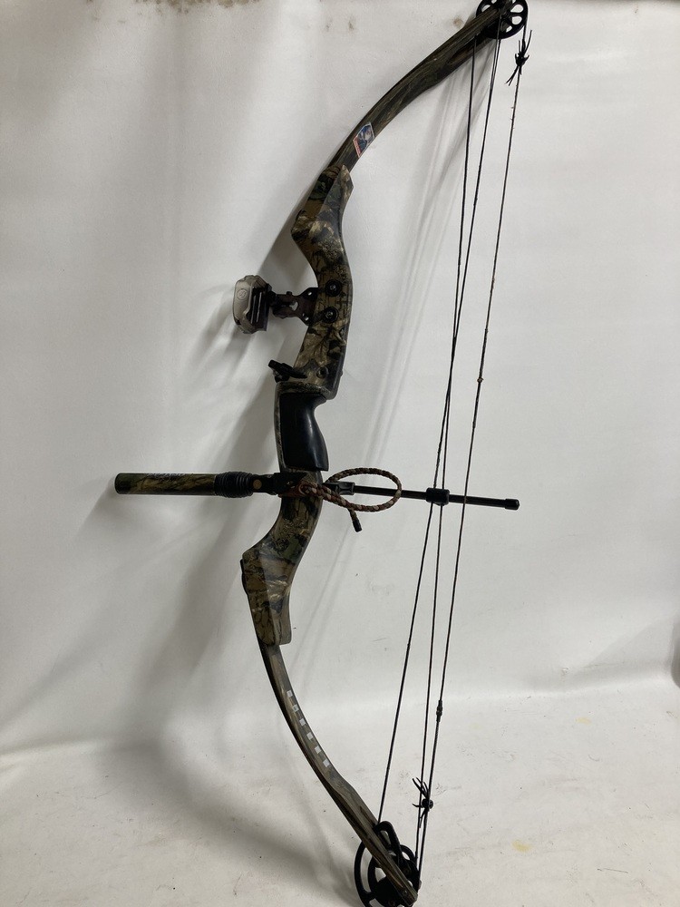 CSS TALON  70LB CAMO Compound Bow