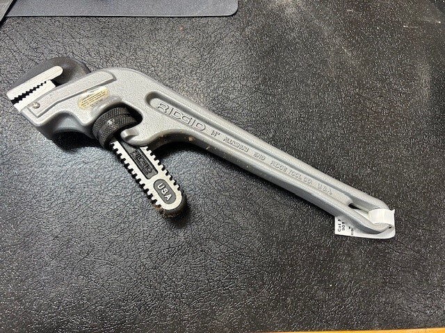 Ridgid E-914 Aluminum End Pipe Wrench #90117