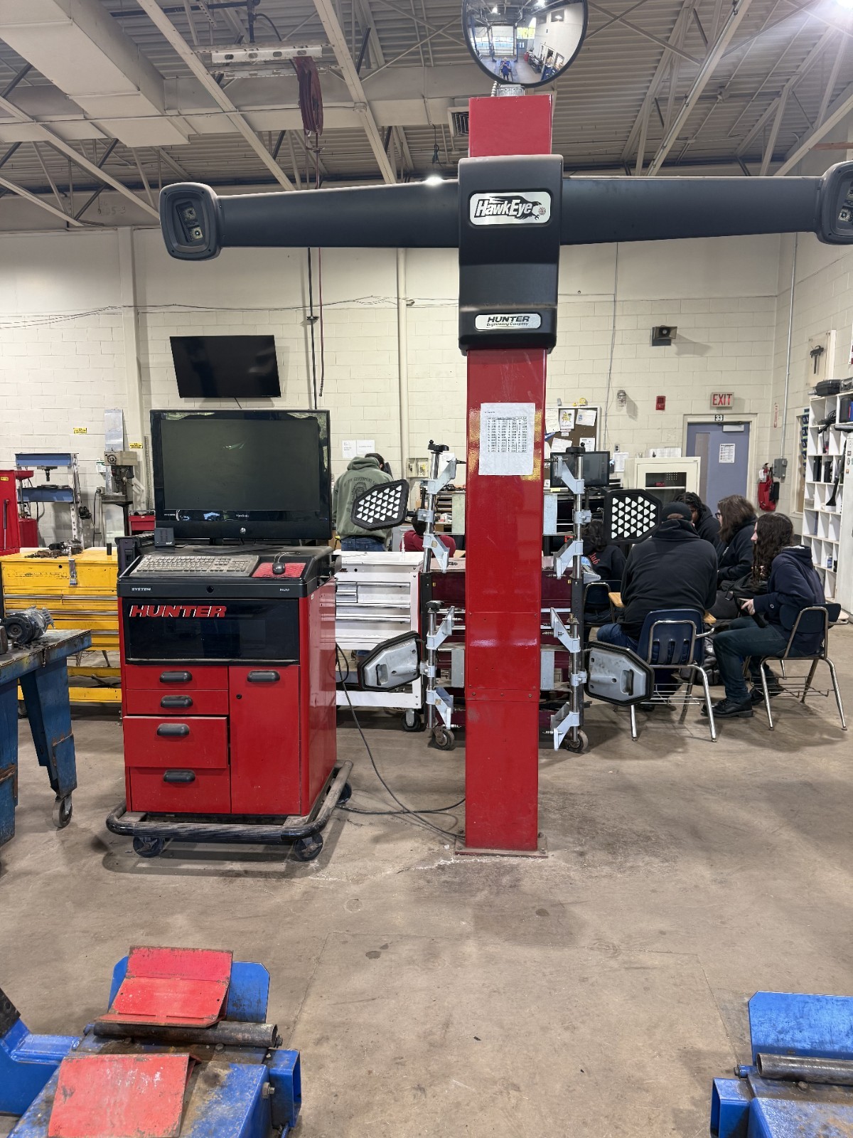 HUNTER ALIGNMENT MACHINE Hawkeye Fixed Model #MA240, Local Pickup Only