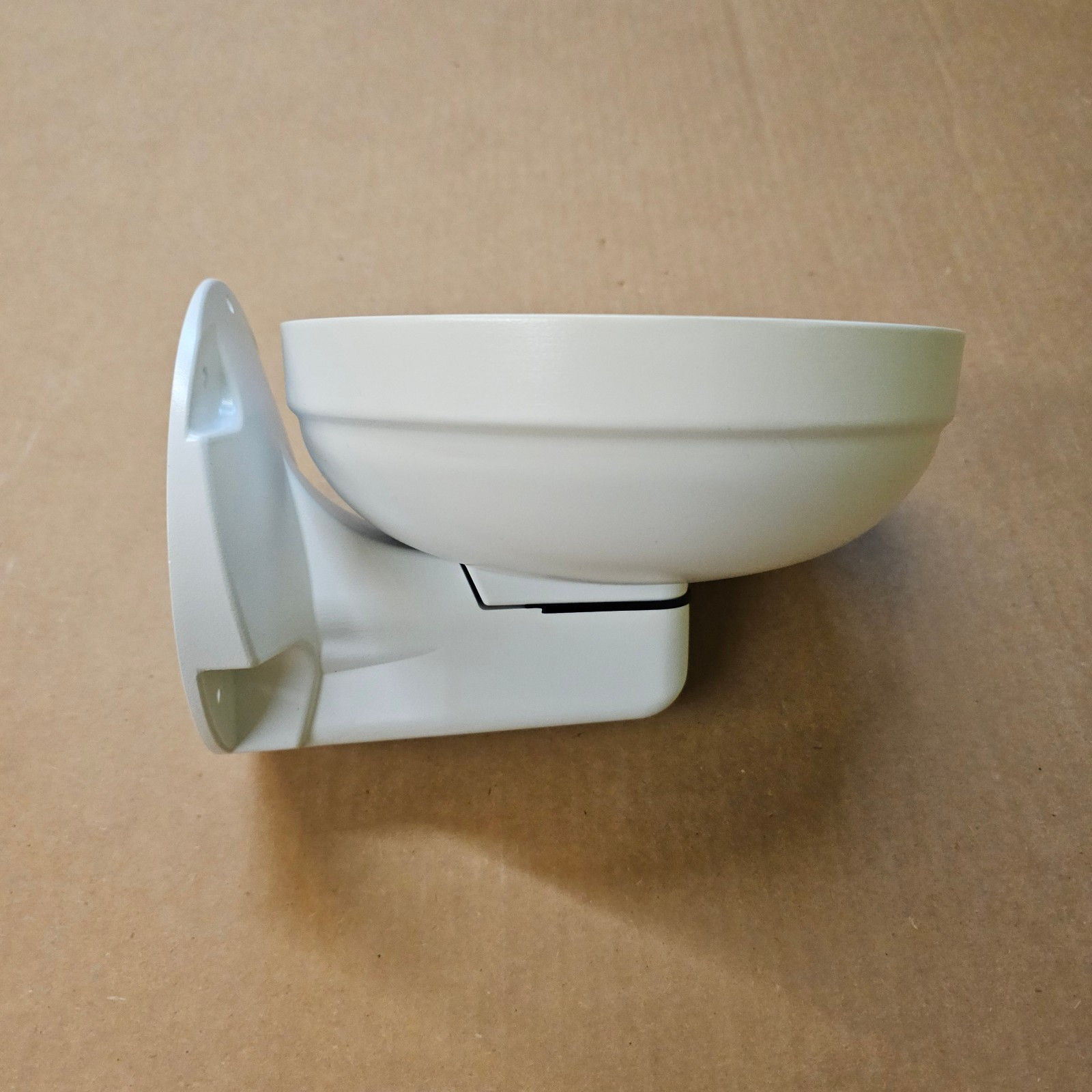 Illustra IBWS-M-ISWB-0 Flex Multisensor Wall Mount - New, Open Box