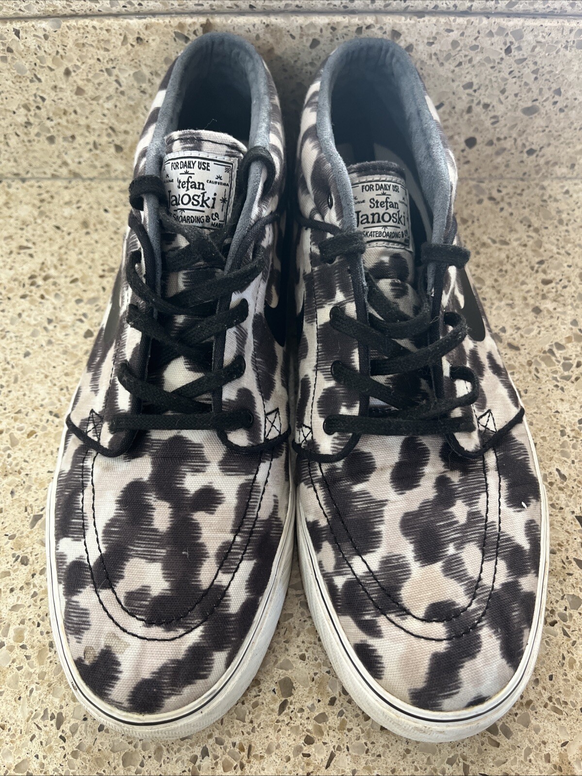 Nike Zoom Air Stefan Janoski Skate Shoes Snow Leopard Print Mens Sz 11 US