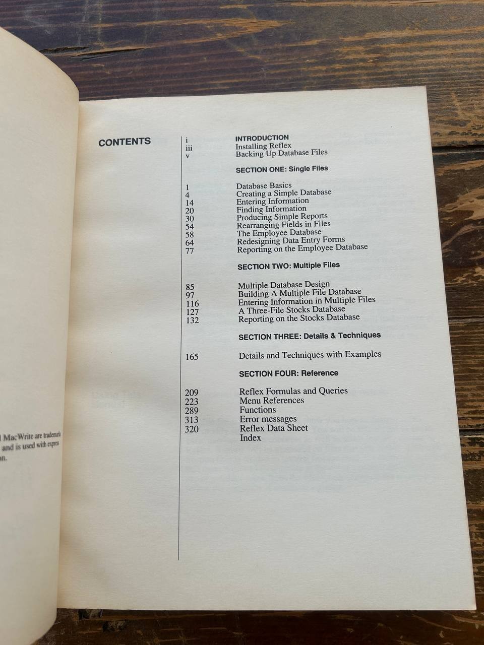 Borland Reflex for the Mac Version 1.0 User Manual Vintage 1986
