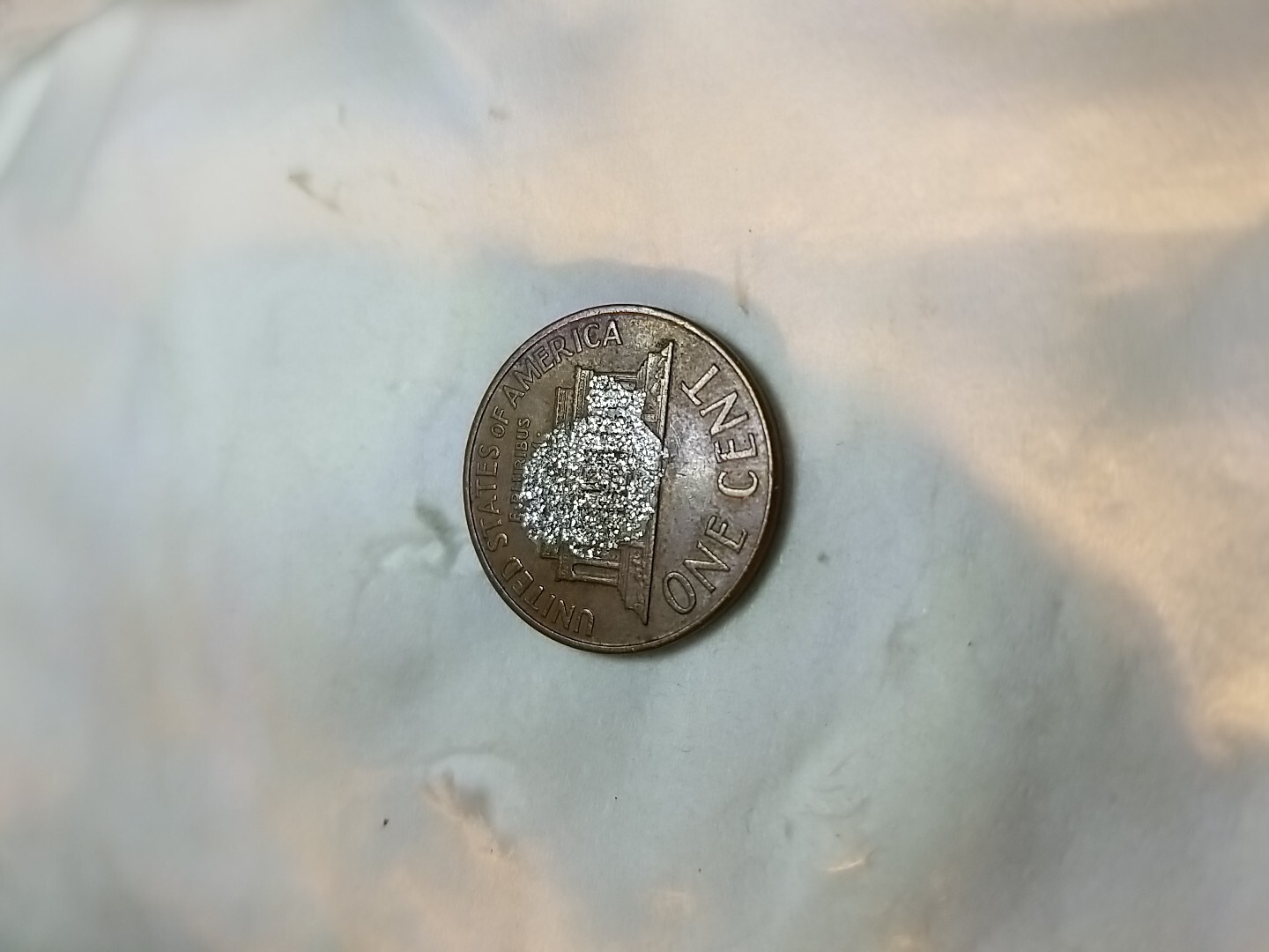 RARE FIND 1964 LINCOLN PENNY, ERROR COIN??? CIRC.