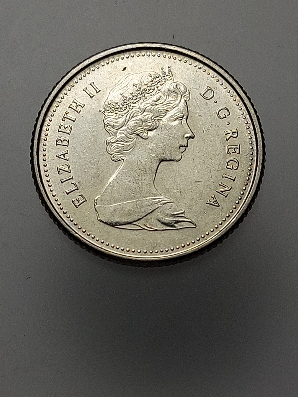 Canada 10 Cents 1983 Nickel Coin D444