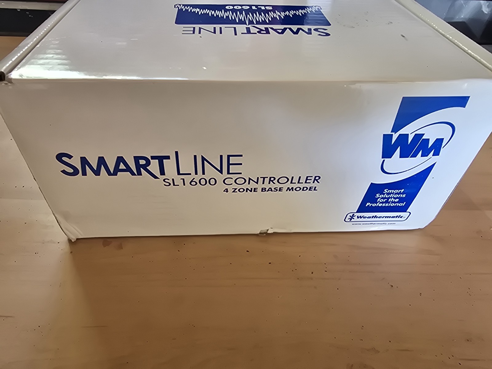 Weathermatic SL-1600 SmartLine Irrigation Controller W/ Key & Case Open Box