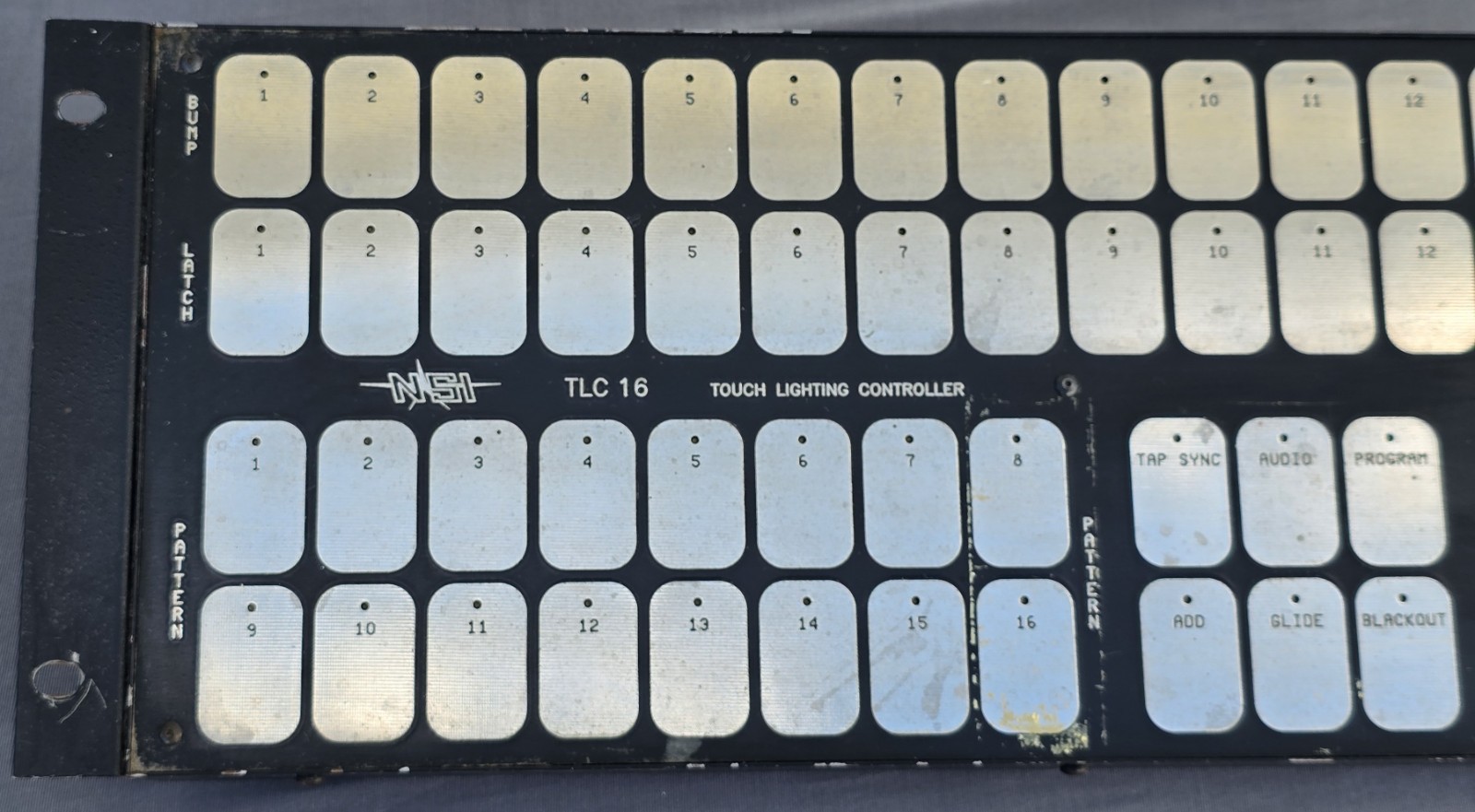 NSI TLC 16 Touch DMX Lighting Controller Powers On Untested [Parts / Repair]