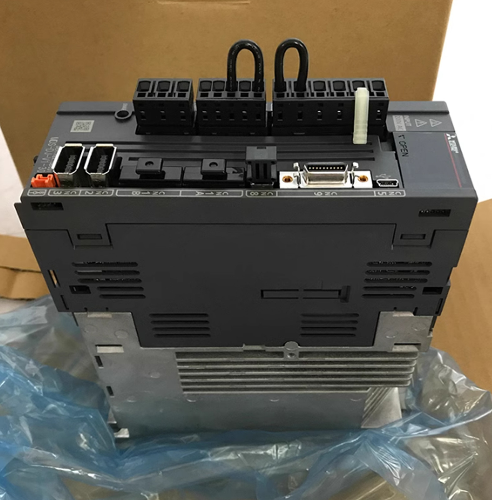 NEW MITSUBISHI MDS-DJ-V1-30 Servo Drive
