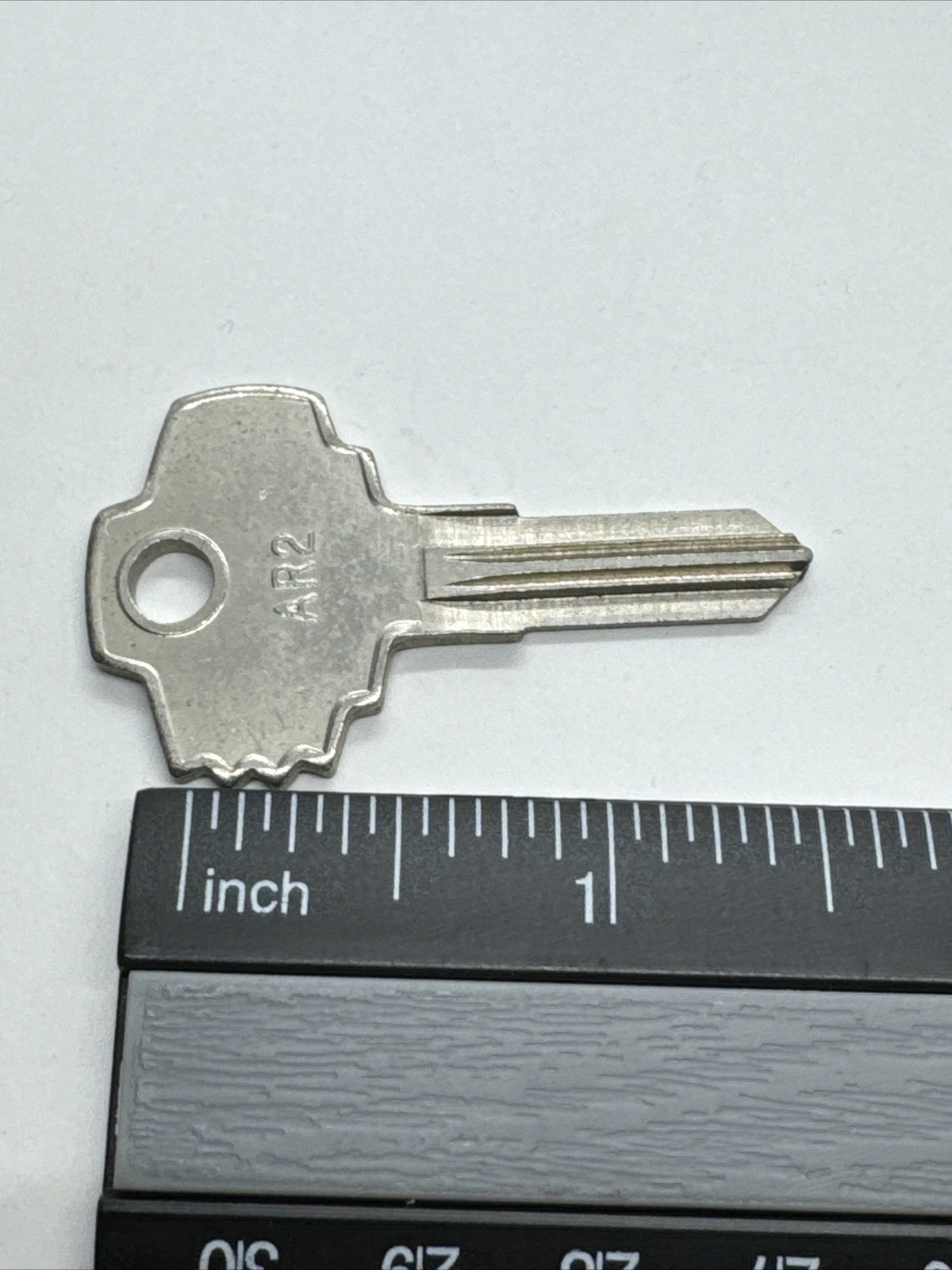 AR2 Uncut Key Blank - Silver