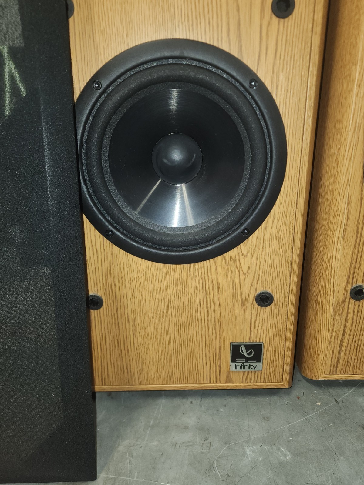 INFINITY SL40 TOWER SPEAKERS SOLID OAK VERIFIED WORKING SOUND SYSTEM Vtg Speaker