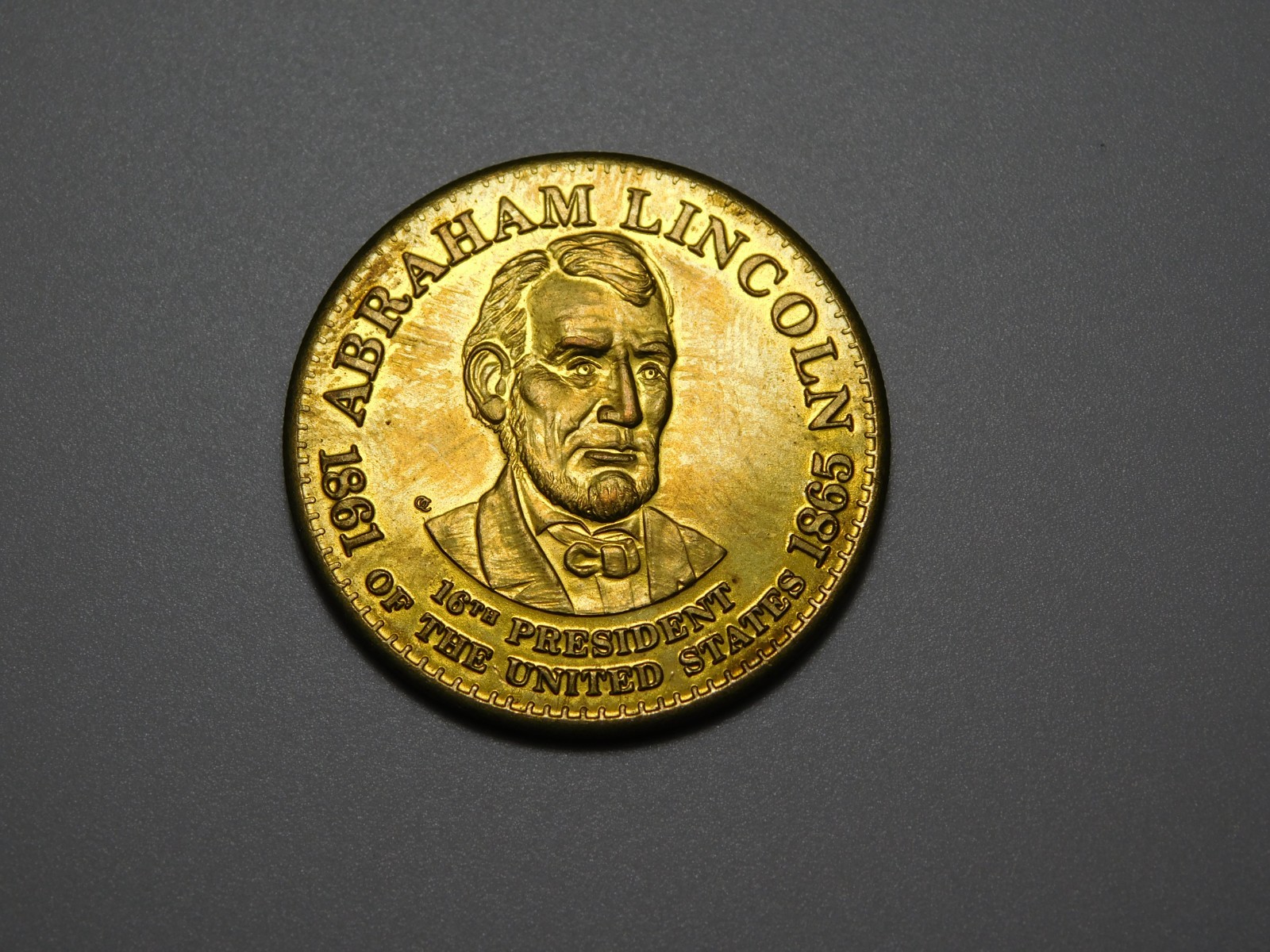 VINTAGE COIN TOKEN MEDAL PRESIDENT OF THE UNITED STATES ABRAHAM LINCOLN