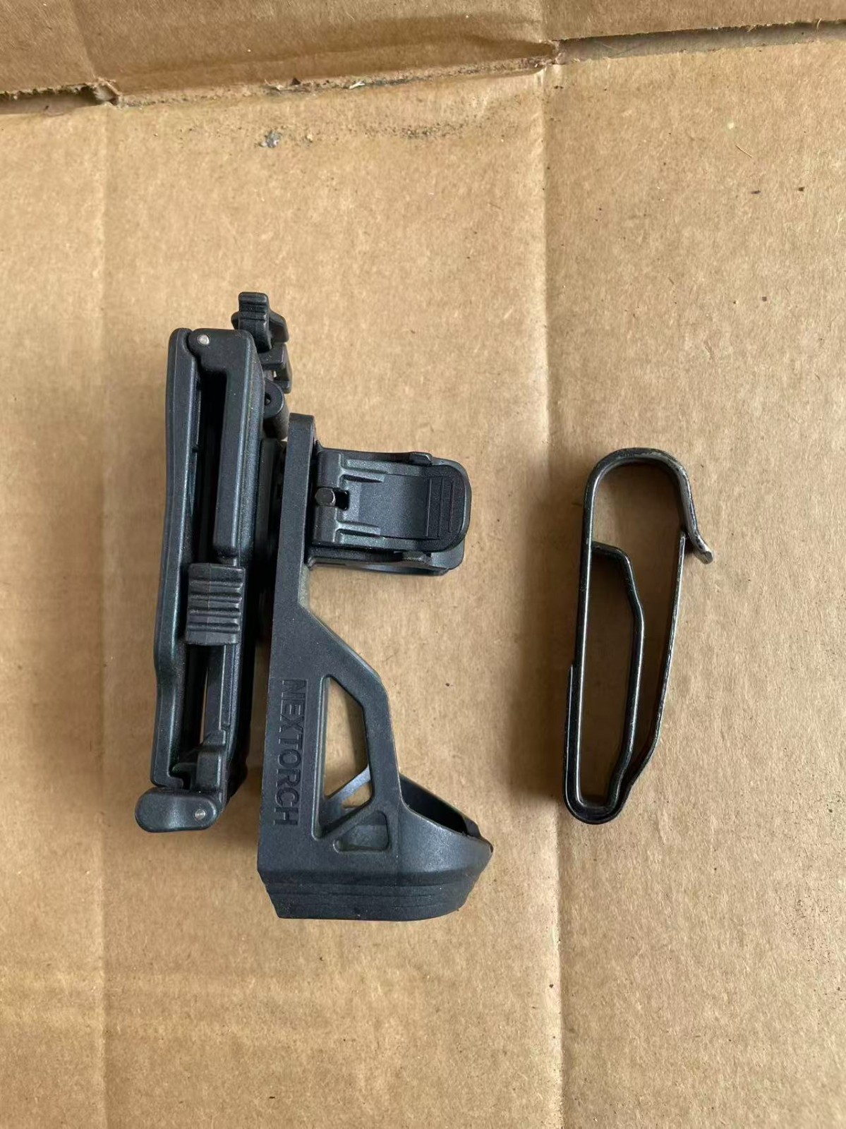 Nextorch V51 Tactical Flashlight Holster 360° Rotatable & Steel Key Ring Holder