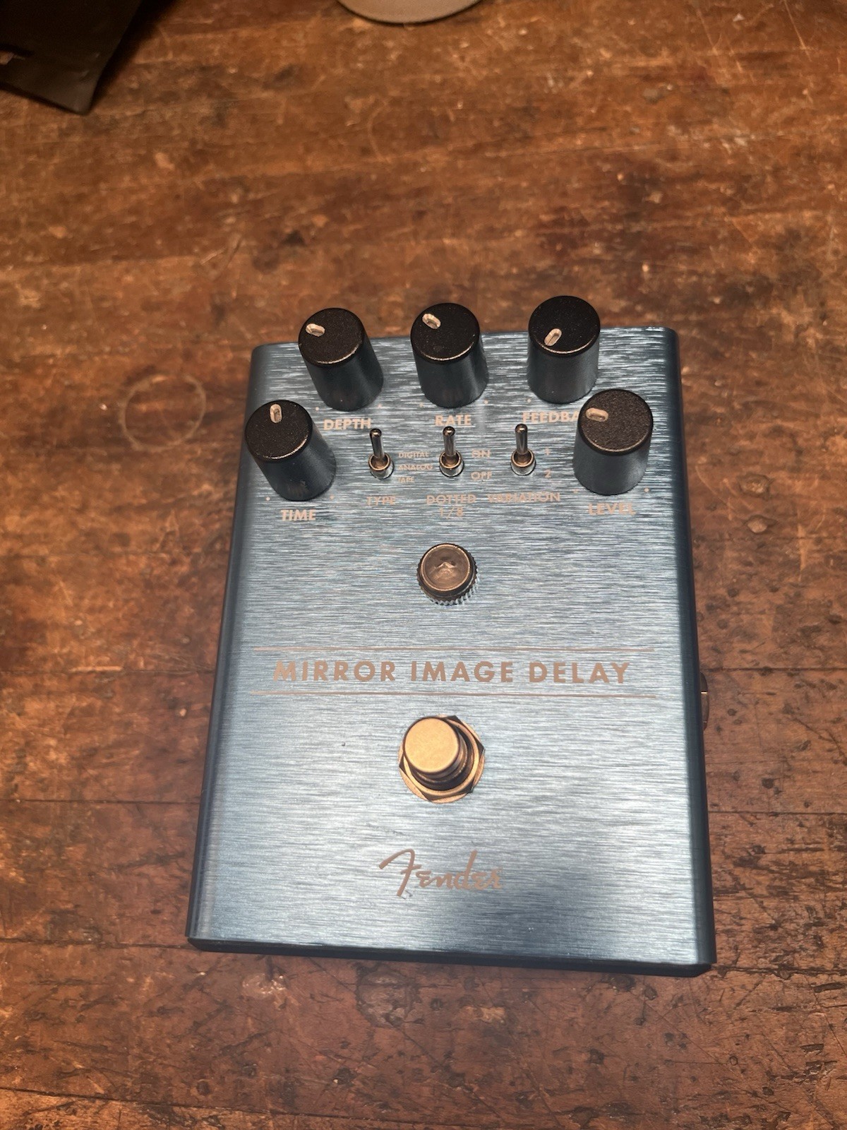 Fender Mirror Image Delay Electric Guitar Effects Pedal
