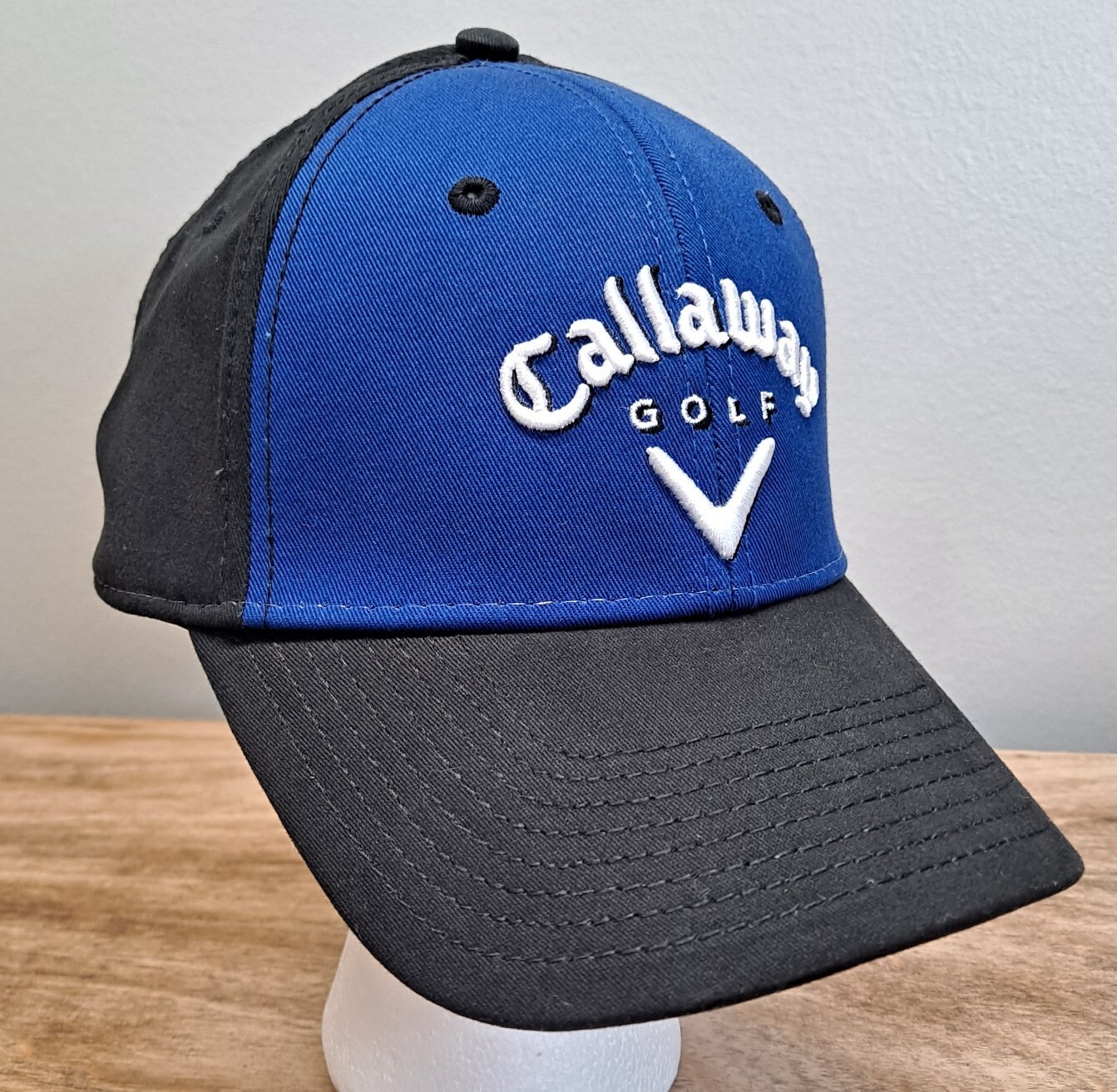 NWOT Callaway Tour Authentic XSeries Royal/Black Colorblock A-Flex Hat S/M