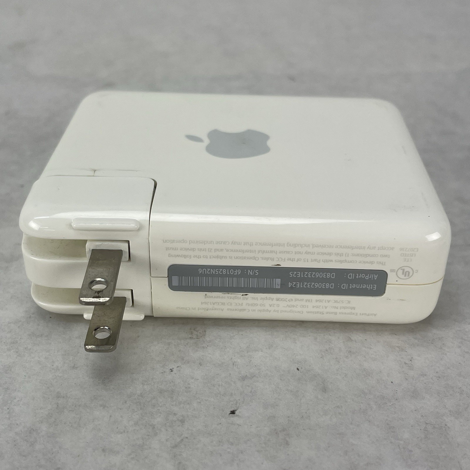 Apple A1264 MB321LL/A A1264 d589