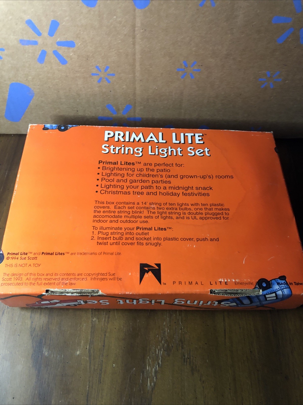 Vintage Primal Lite Ramblin' Road Lights Red Cars and Airstream Campers In Box