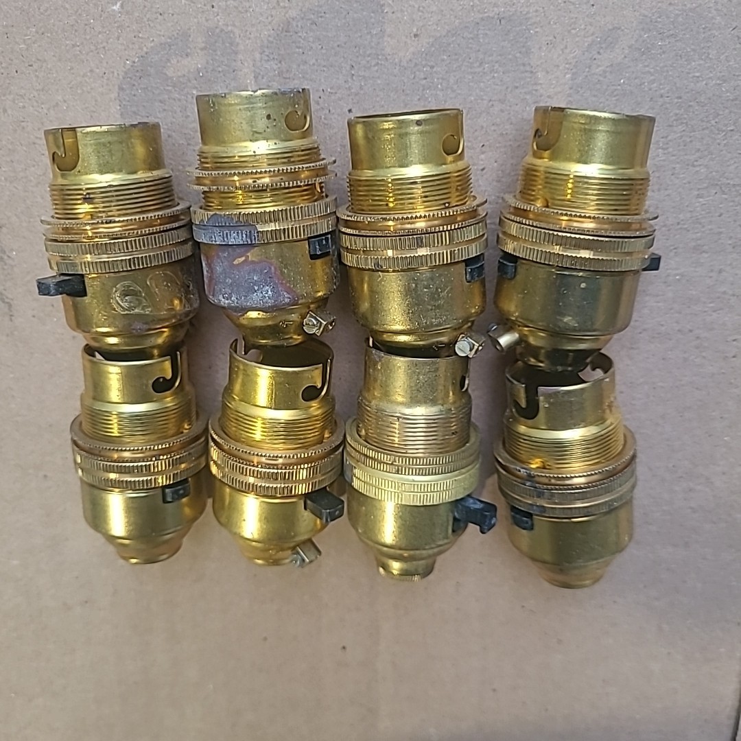 Lot of 8 Vintage Brass B22 Bayonet Lamp Sockets - Switched w/ Shade Rings -...