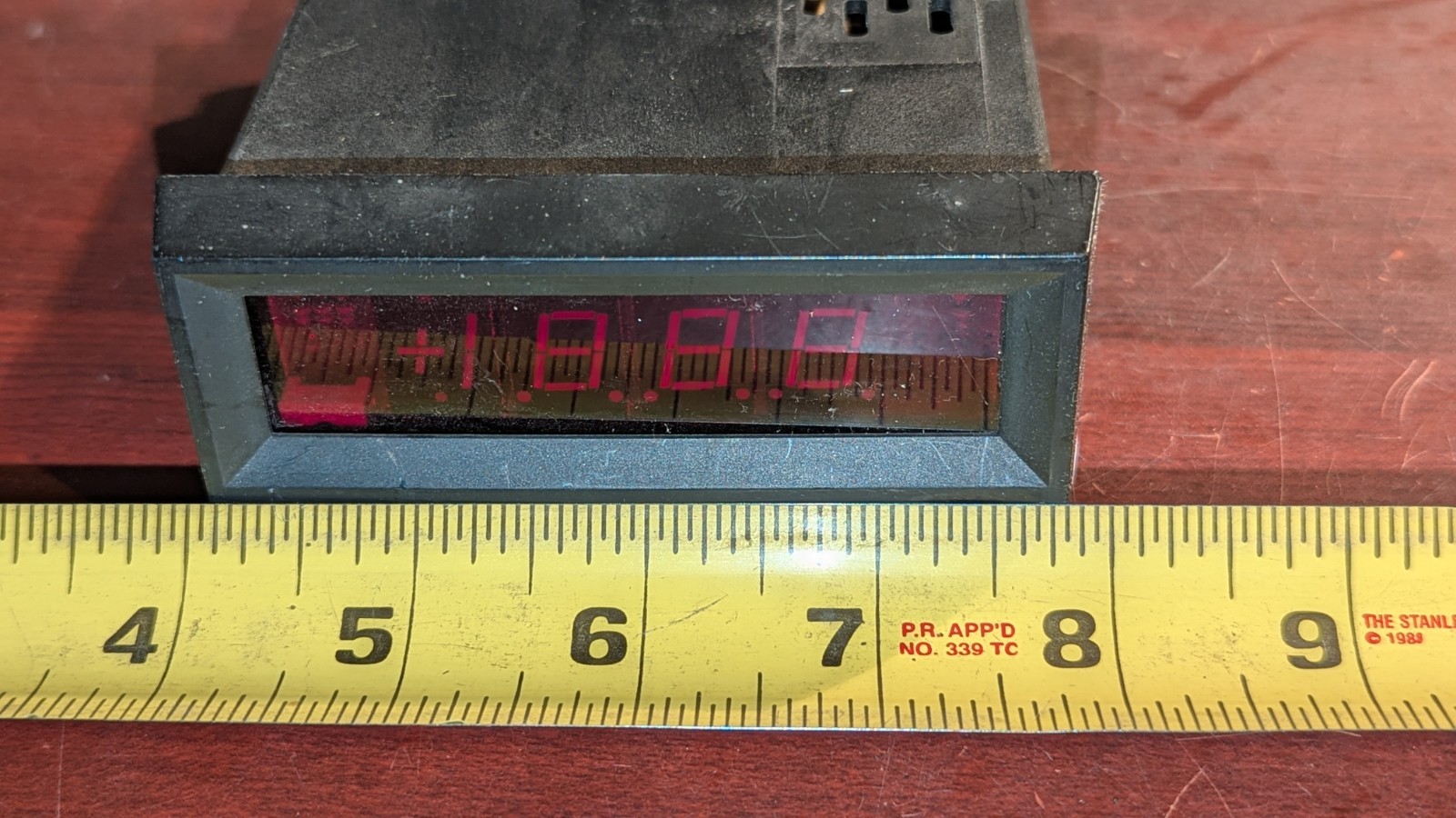 Simpson Digital Panel Meter 24122 / 2853 200 Dc Volts