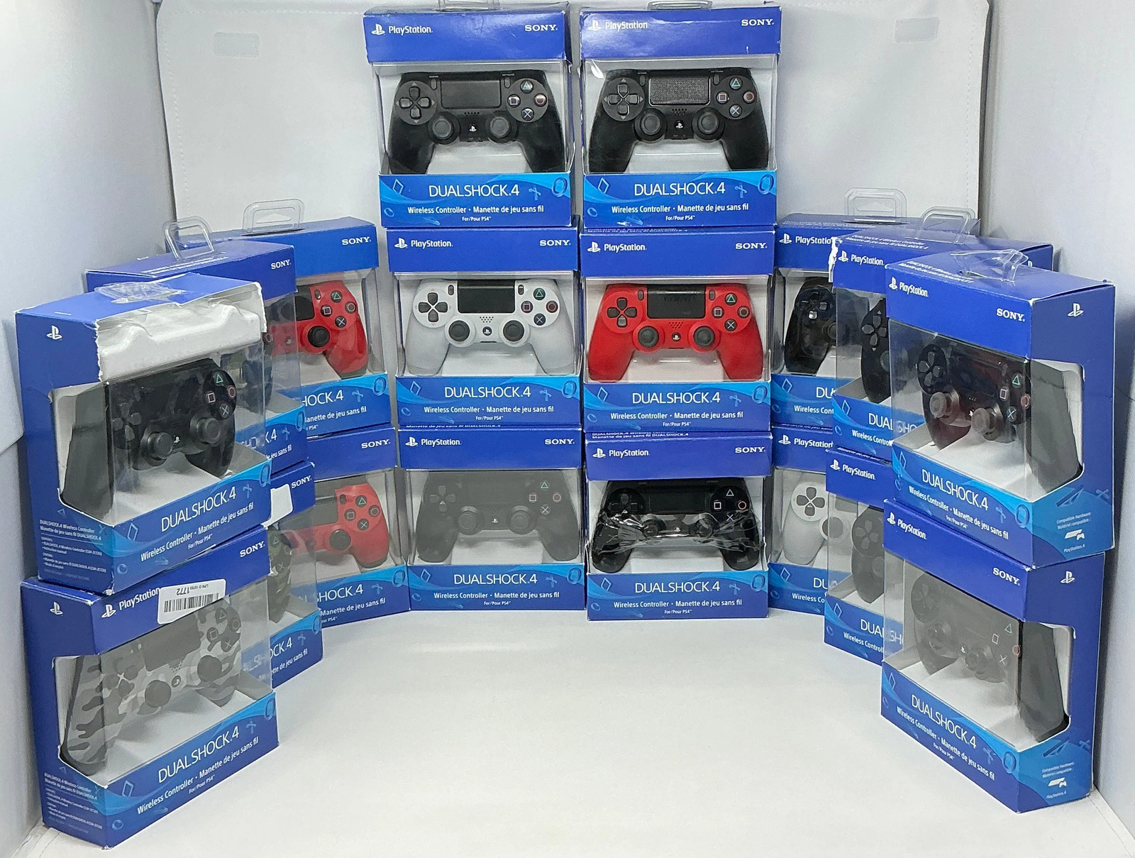 Broken Controller Lot #03 - PlayStation 4 [FOR PARTS AND REPAIR ONLY]