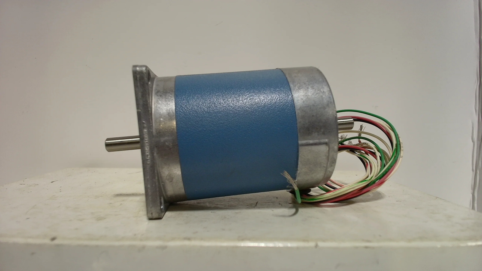 Superior Electric M062-LS04E Slo-Syn Stepping Motor 4.2VDC 1.9A 200 Steps/Rev.-N