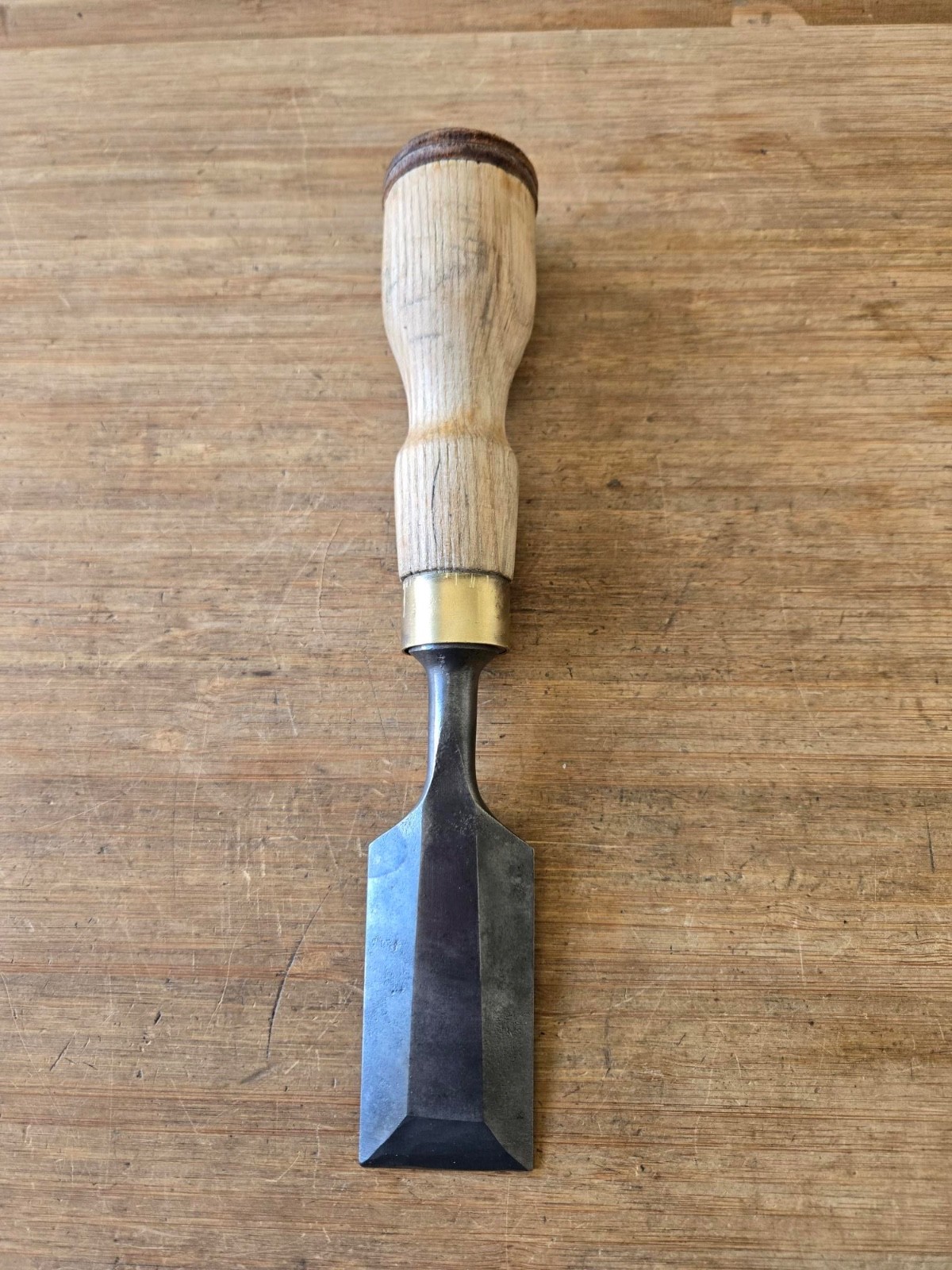 Vintage Butt Chisel 1 1/2" with Large Handle
