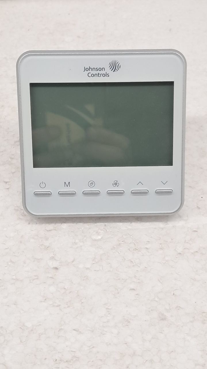 Johnson Controls T7600-TF20-9JS0 Temperature Controller