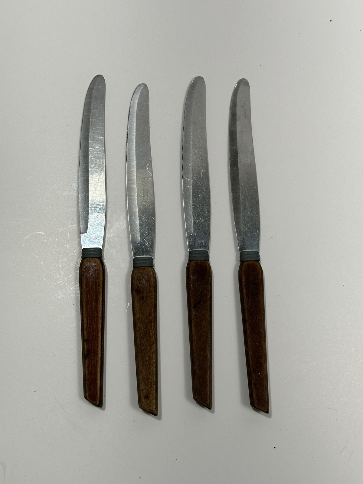 Englishtown Stainless Set Of 4 Knives Hollo Honed Made In The USA Knife