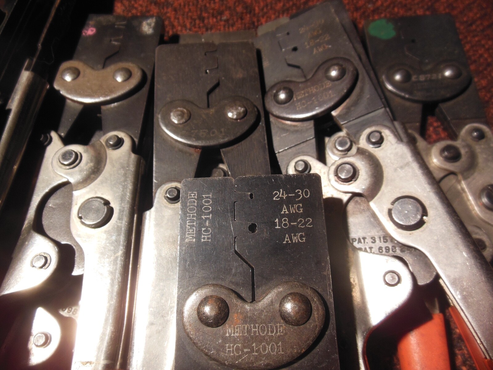Methode HC-1001 hand crimper