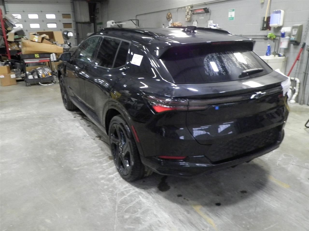 2025 Equinox EV Lower Air Shutter 85677489
