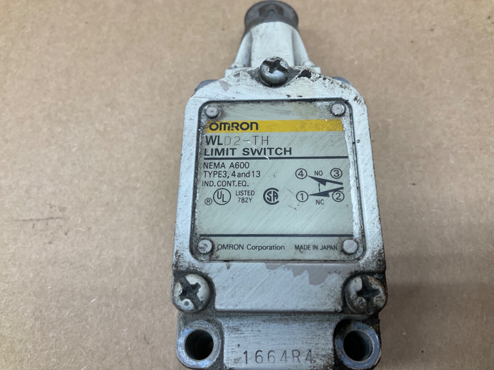 OMRON Plunger Roller Limit Switch WL D2-TH #87F1