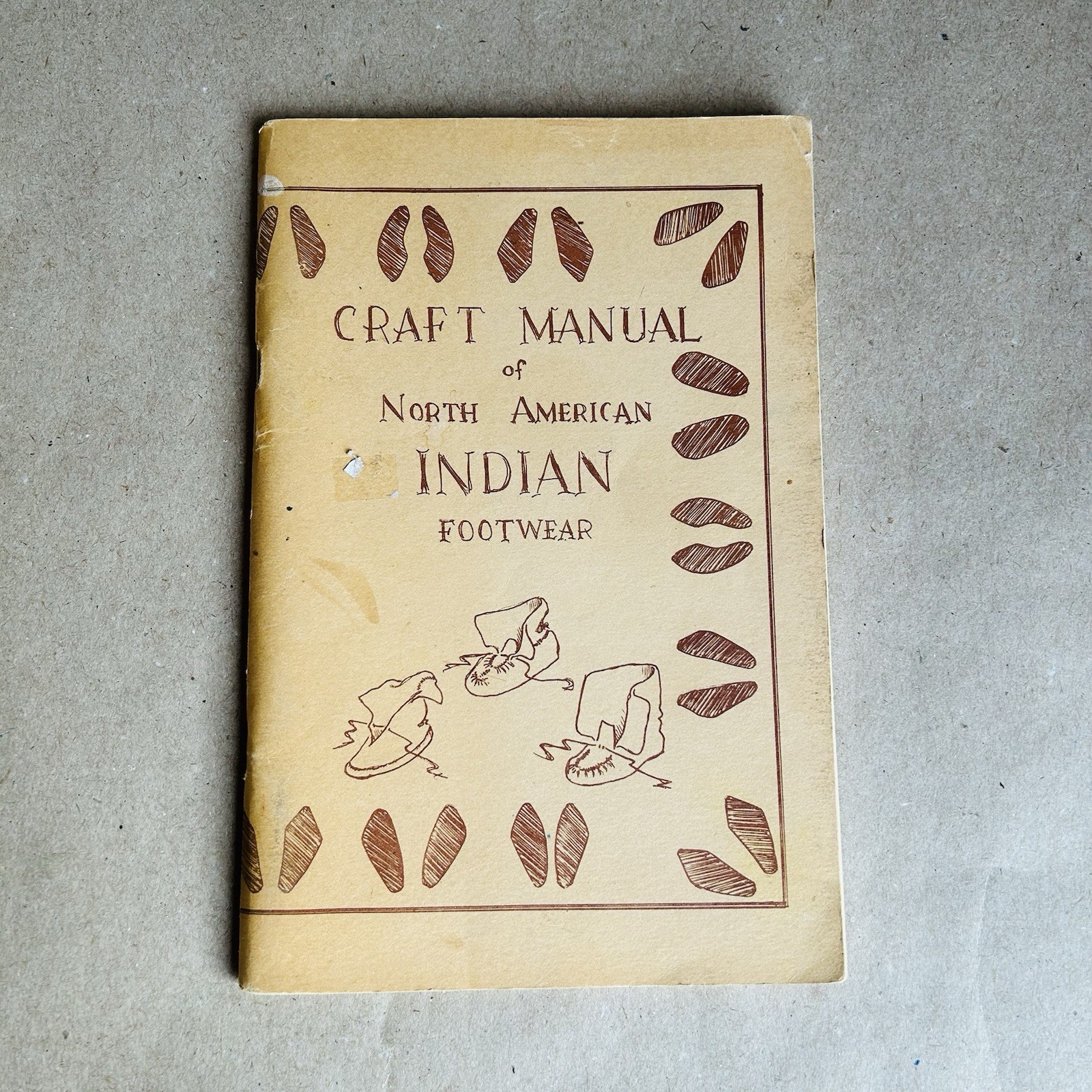 George White 1969 1st Ed PB Craft Manual Of North American Indian Footwear