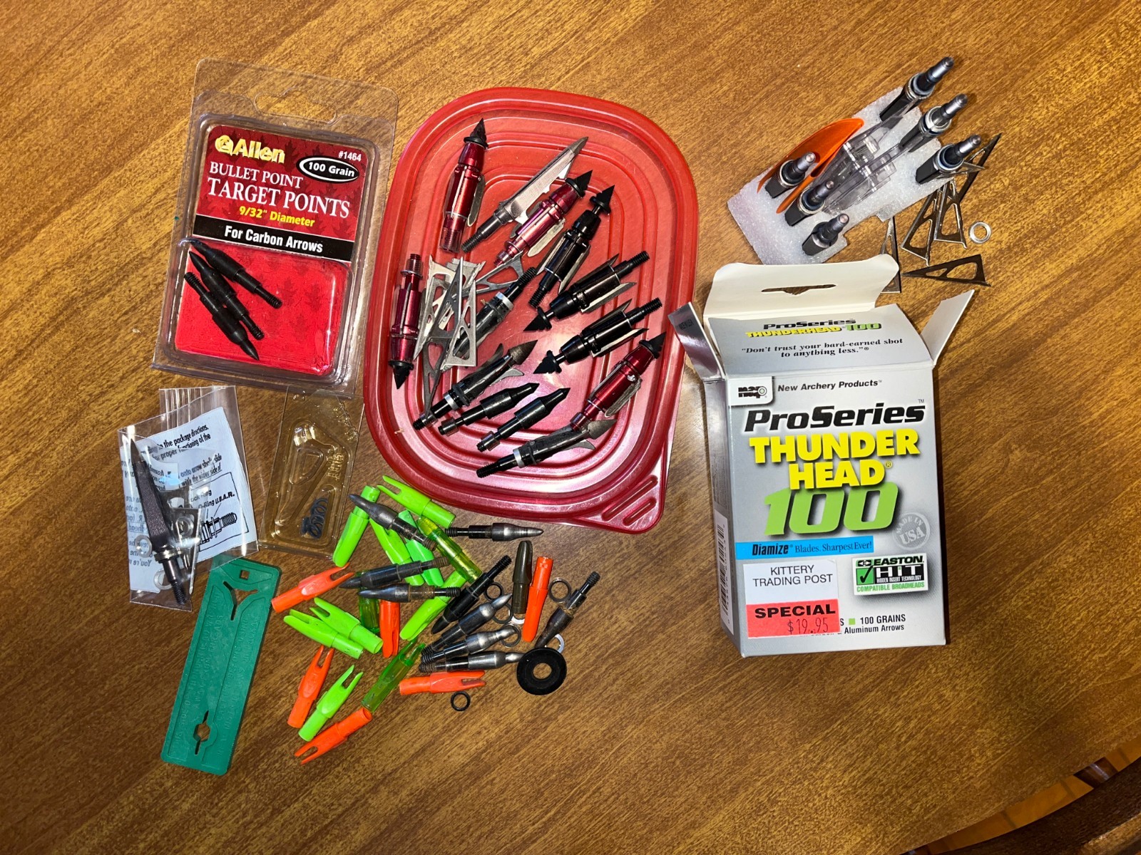 Pro Series Thunderhead and other Broadheads,  Field Points,  Knocks -new/used