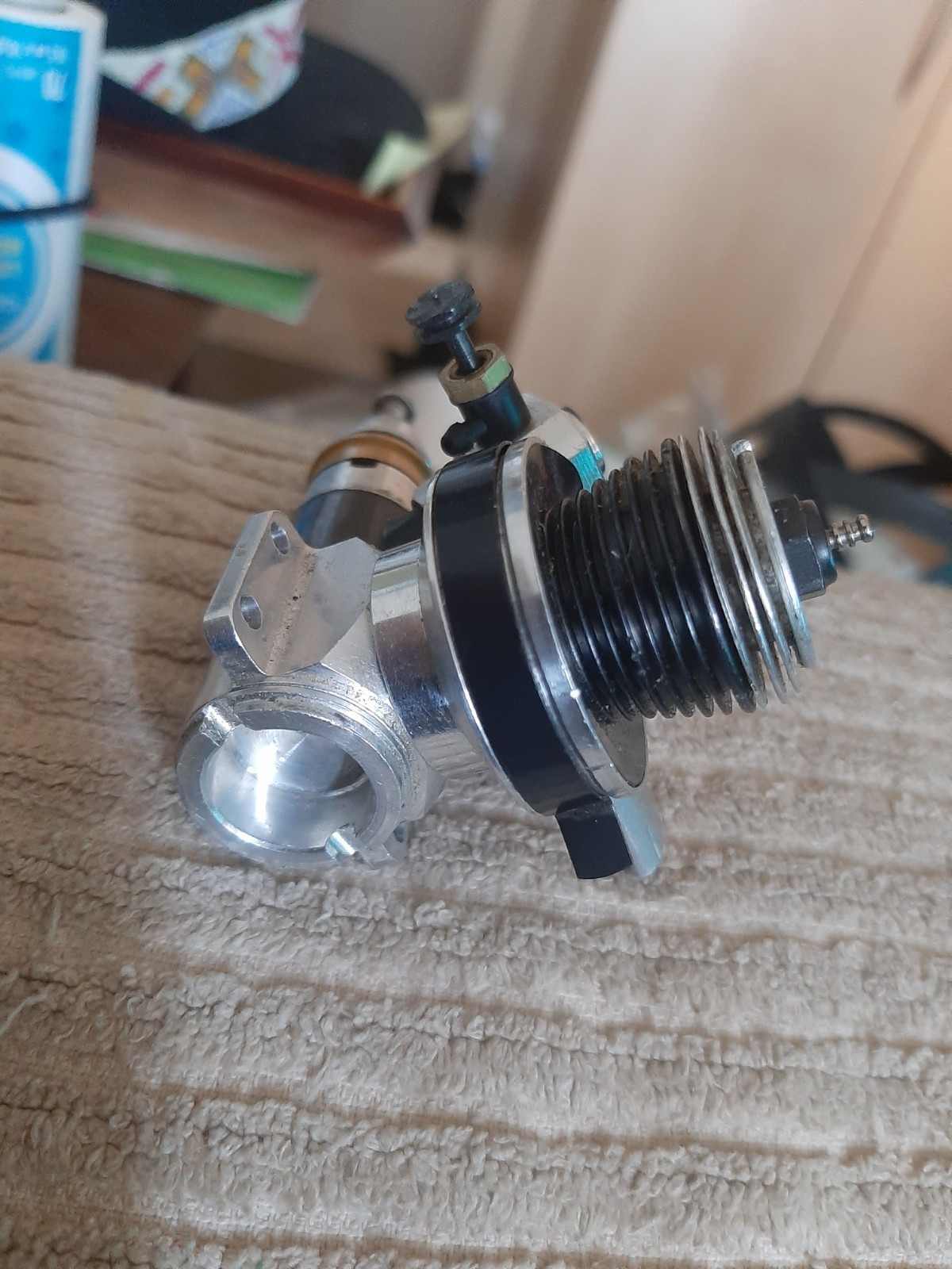 COX .09 TEE DEE FULL CARB RC ENGINE
