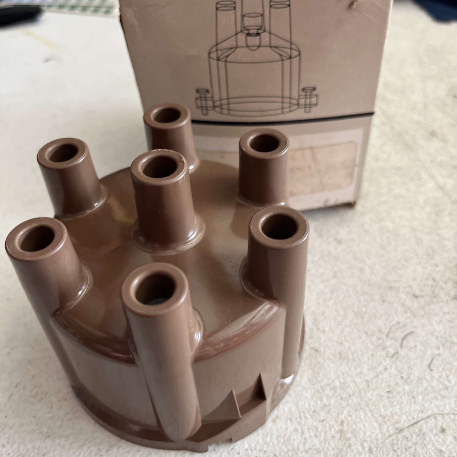 B.A.I. Distributor Cap, CH219R