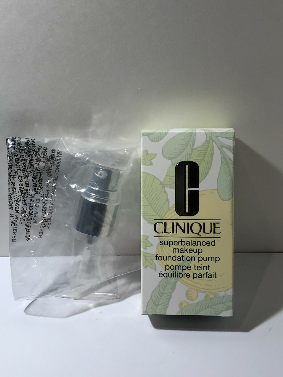 New Authentic Clinique Superbalanced Makeup Foundation Pump