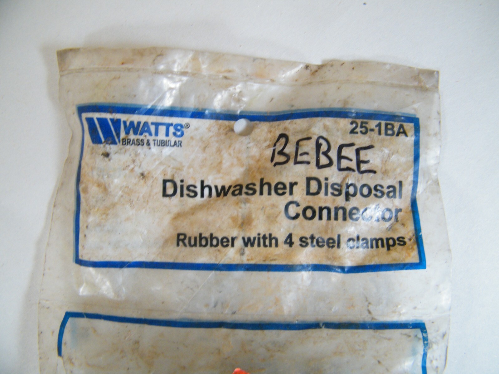 (13) DISHWASHER DISPOSAL CONNECTOR RUBBER WITH 4 STEEL CLAMPS